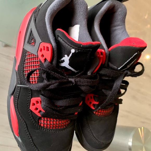 Air Jordan 4 Retro Size : 6.5  37.5 EUR. 23.5 CM - Picture 7 of 8